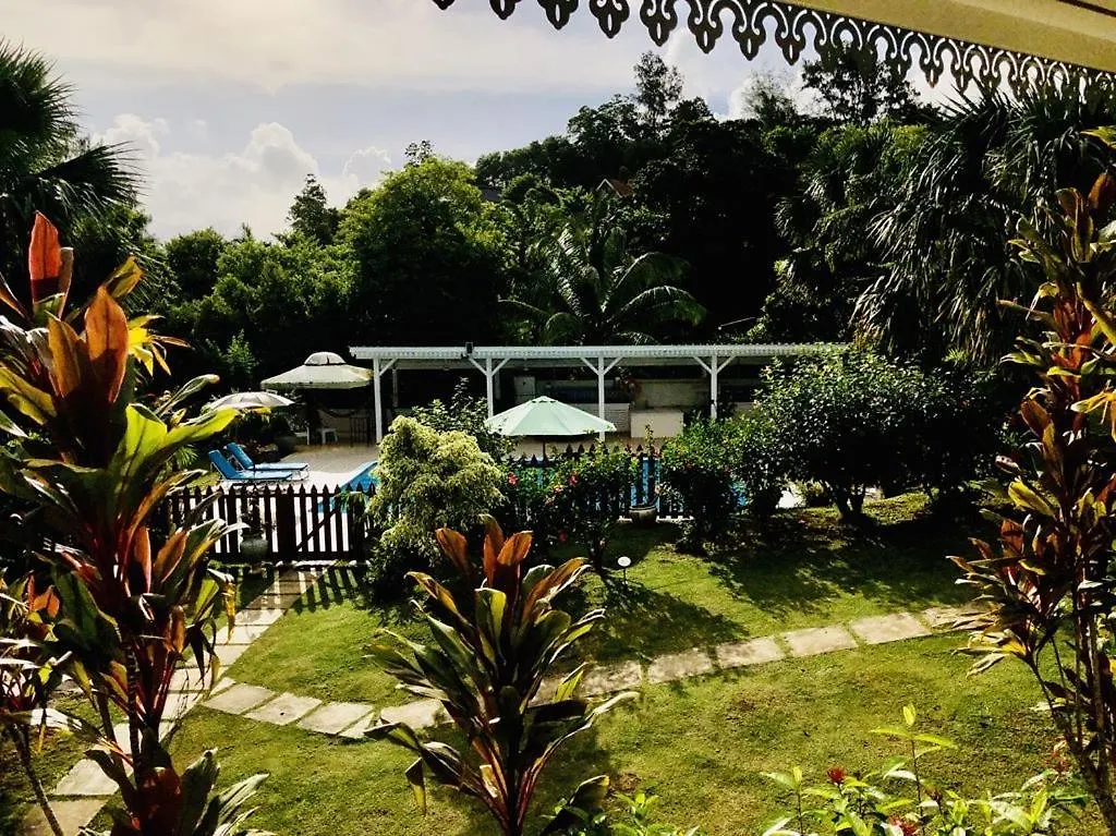 Residence Monte-Cristo Anse Boileau 0*,